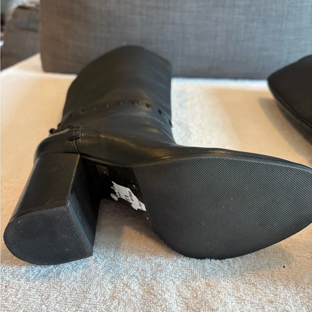 Tory Burch Contraire Leather Boots Black Women’s Size 6. Block Heel Worn Once